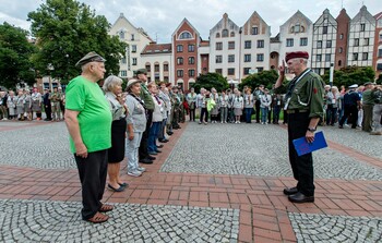 >Perłowy złaz harcerzy